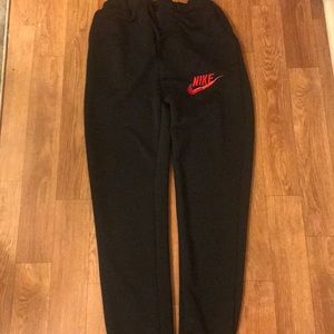😉😉😉 NIKE active wear pants